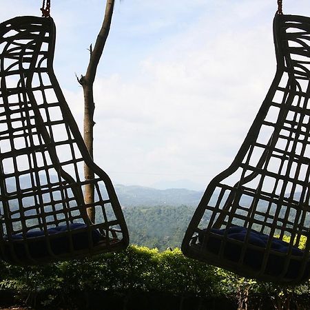 Mowbrey House Hotel Kandy Buitenkant foto