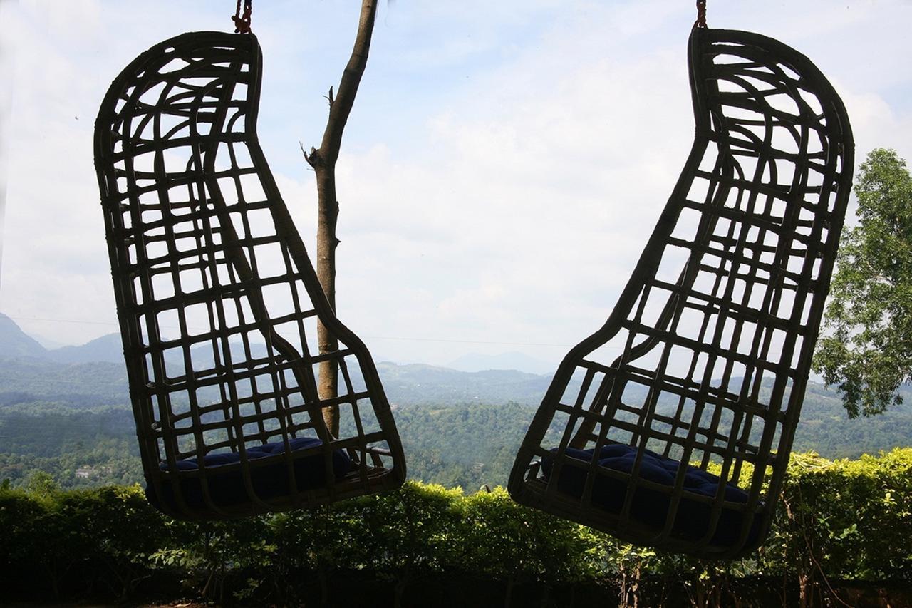 Mowbrey House Hotel Kandy Buitenkant foto