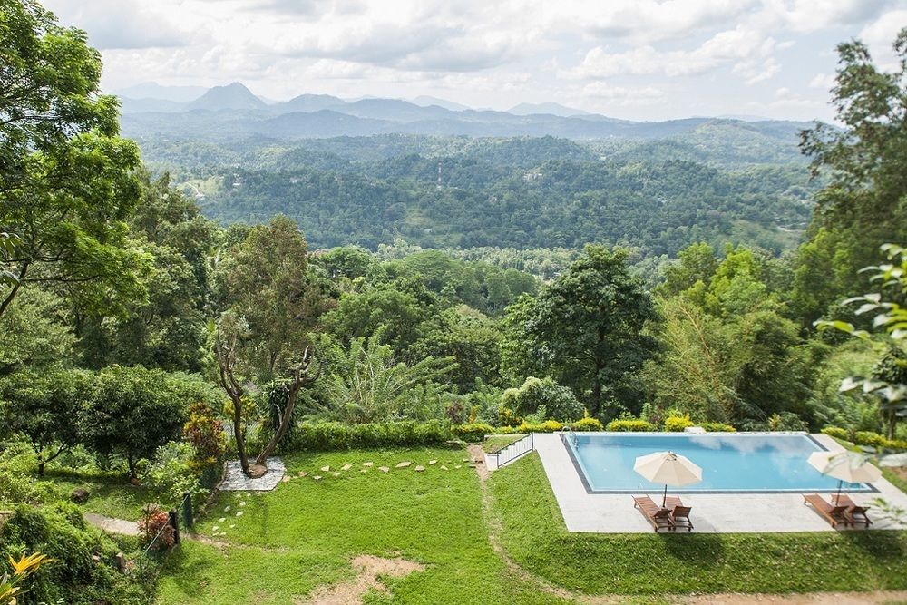 Mowbrey House Hotel Kandy Buitenkant foto